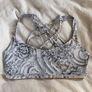 lululemon RARE strappy sports bra 🏃‍♀️